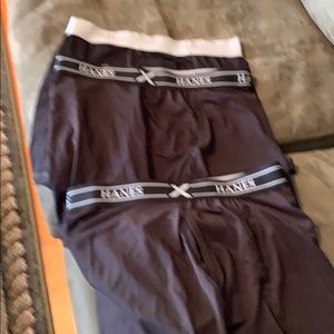 3 pair of men’s snug leg boxers.